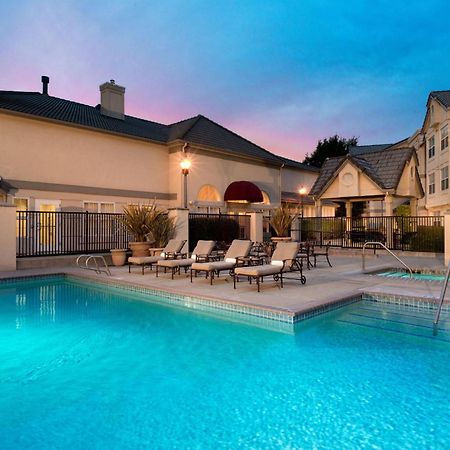 Residence Inn Pleasanton Exterior photo