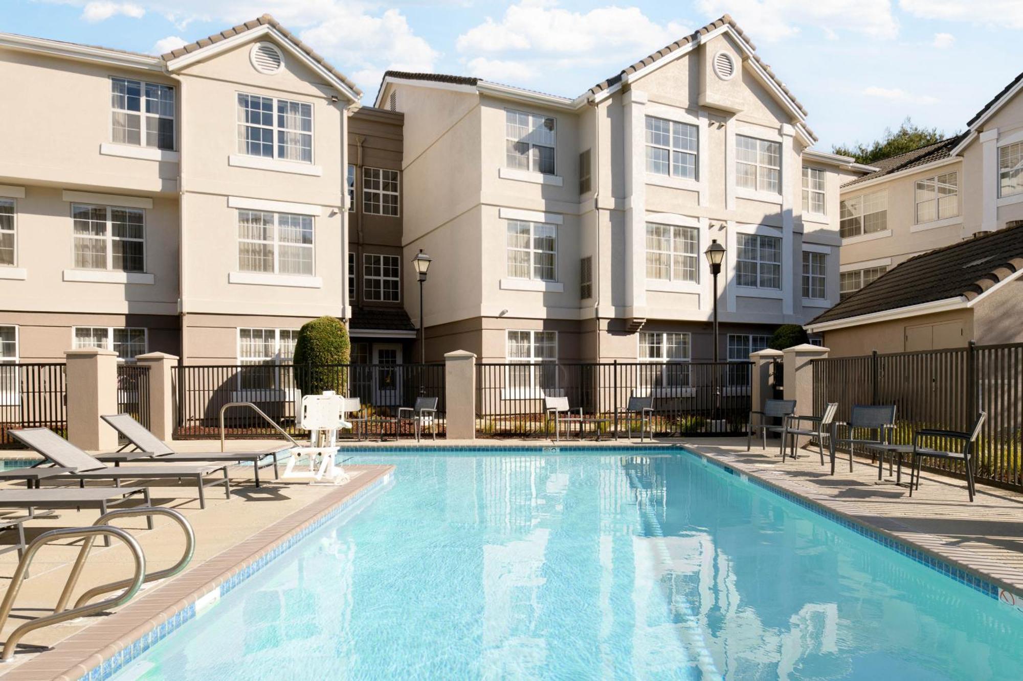 Residence Inn Pleasanton Exterior photo